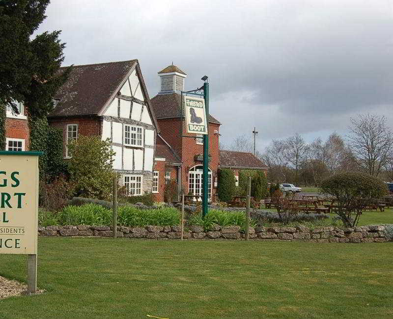 Kings Court Hotel Alcester Exterior photo